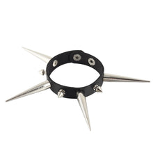 Load image into Gallery viewer, bracelet on display