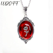 Load image into Gallery viewer, necklace on display