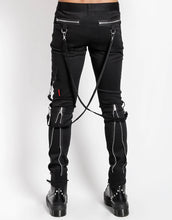 Load image into Gallery viewer, model showing back of pants