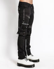 Load image into Gallery viewer, model showing side of pants