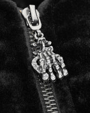 Load image into Gallery viewer, close up details