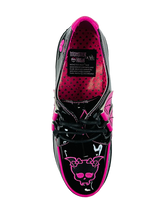 Load image into Gallery viewer, top of shoe on display
