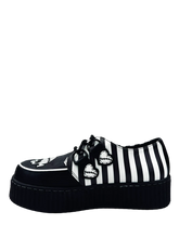 Load image into Gallery viewer, side of shoe on display
