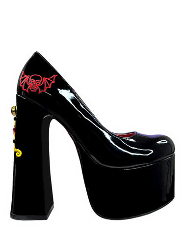 side of shoe on display