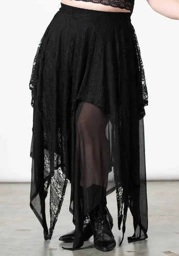 model showing front of skirt