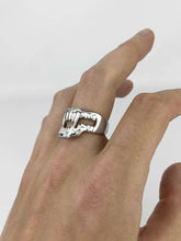 Load image into Gallery viewer, model wearing ring
