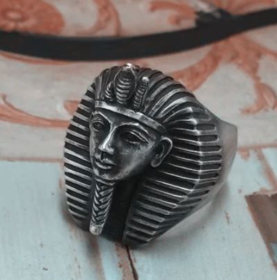 316L stainless steel King Tut head ring.