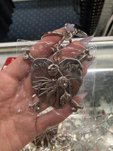 Load image into Gallery viewer, model holding keychain
