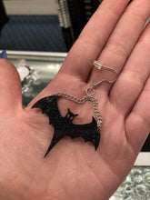 Load image into Gallery viewer, model holding earring
