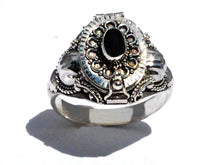 Load image into Gallery viewer, front of ring
