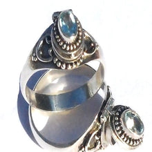 Load image into Gallery viewer, front of ring, and ring opened
