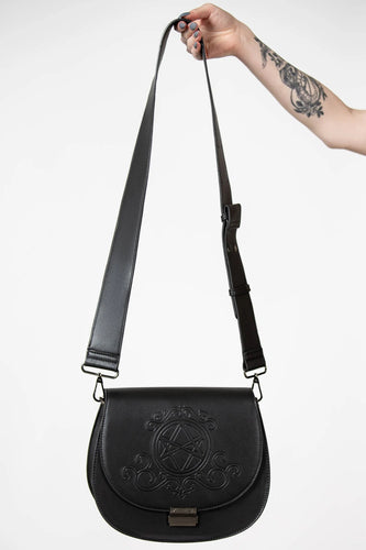 model holding bag