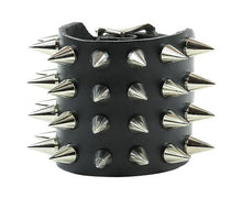 Load image into Gallery viewer, bracelet on display
