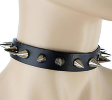 Load image into Gallery viewer, Black leather collar with single row of small silver cone spikes.
