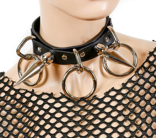 choker on mannequin