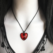 Load image into Gallery viewer, model wearing necklace
