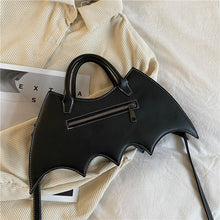 Load image into Gallery viewer, showing small zipper pocket on backside
