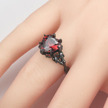Load image into Gallery viewer, ring on model
