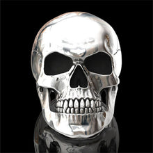 Load image into Gallery viewer, front of ring on display
