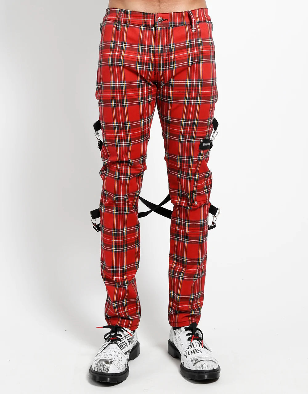 model showing front of pants