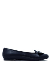 Load image into Gallery viewer, side of shoe
