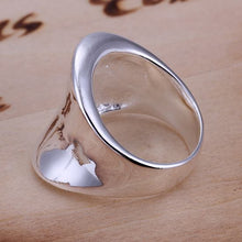 Load image into Gallery viewer, side of ring
