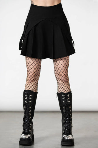 model showing front of skirt