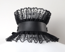 Load image into Gallery viewer, choker on display
