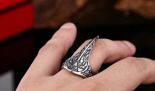 Load image into Gallery viewer, model wearing ring
