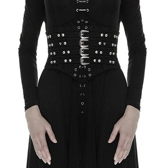 model wearing waist cincher
