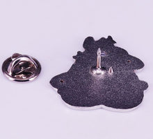 Load image into Gallery viewer, Metal clasp backside
