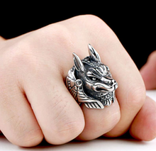 Load image into Gallery viewer, side of ring
